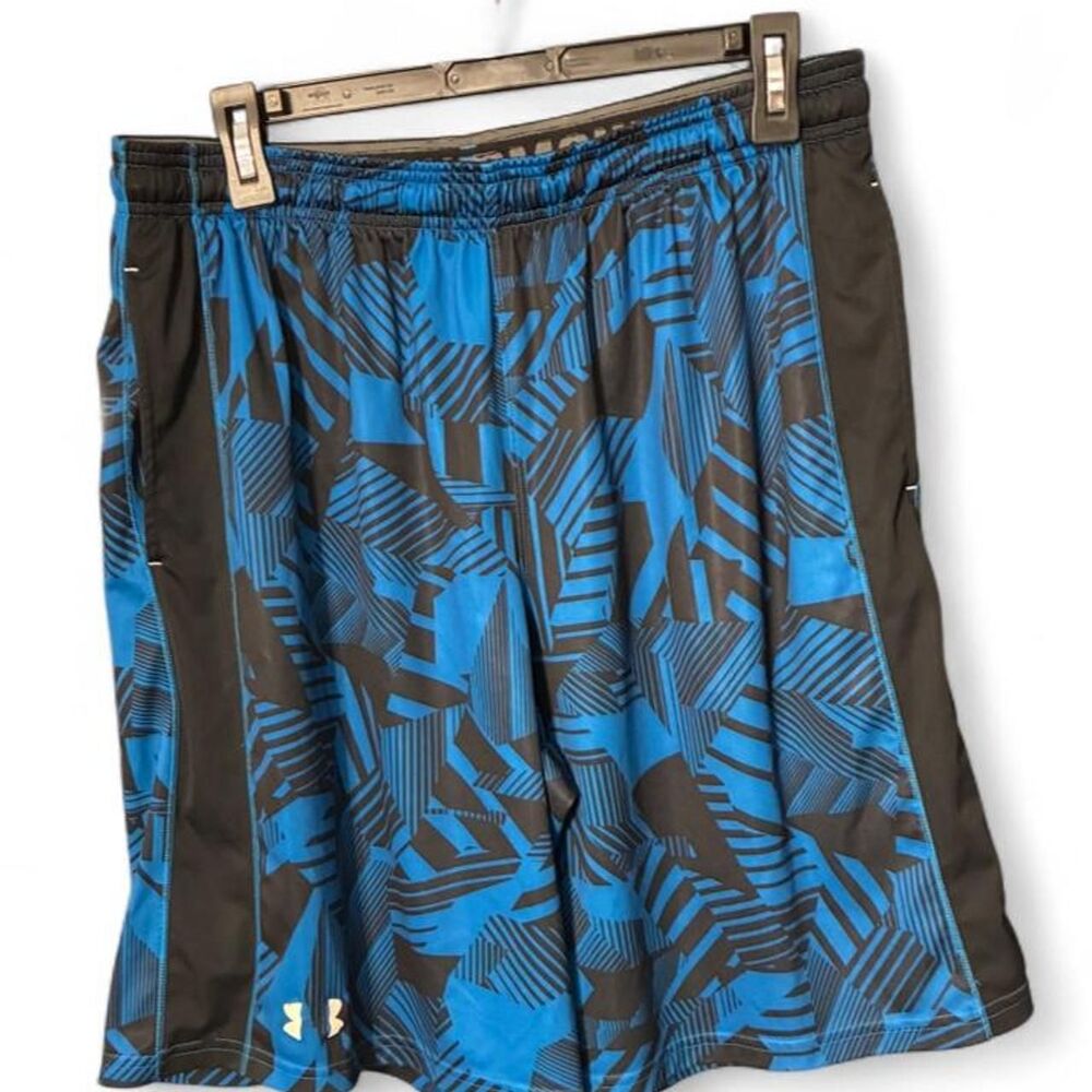 Under Armour Loose Men’s Workout Shorts